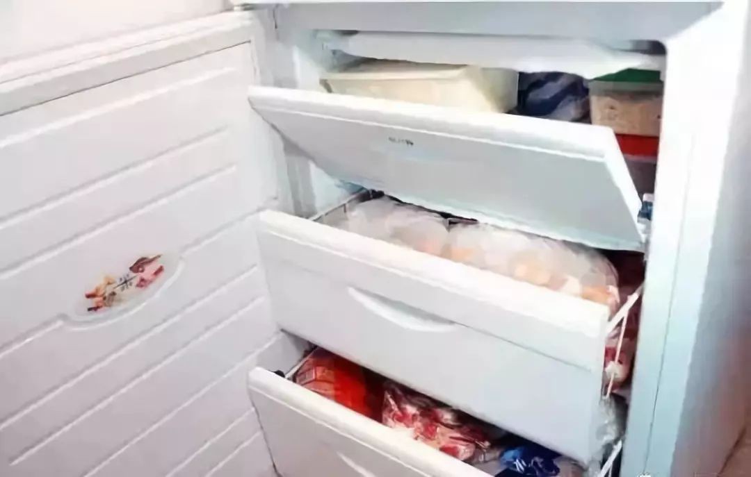 冰箱的内壁上有一道小裂缝怎么办?-冰箱保养技巧