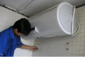 前锋热水器水箱漏水是什么原因引起的？